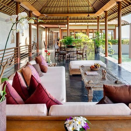 The Longhouse, Jimbaran - Bali Hotell Exteriör bild