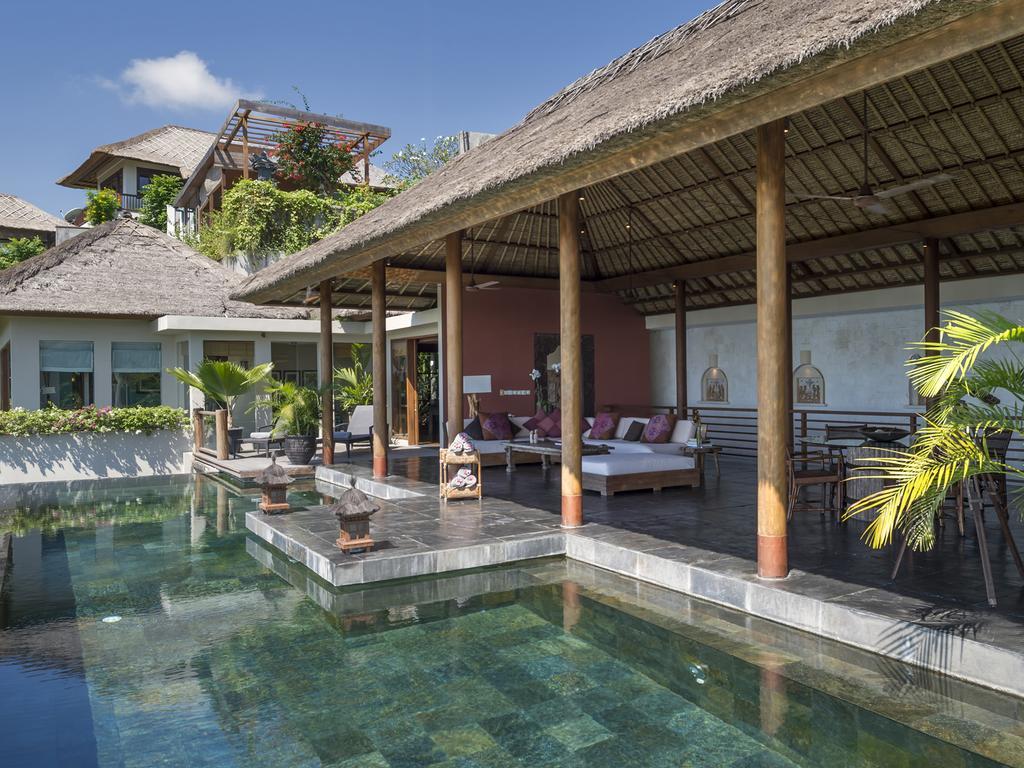 The Longhouse, Jimbaran - Bali Hotell Exteriör bild