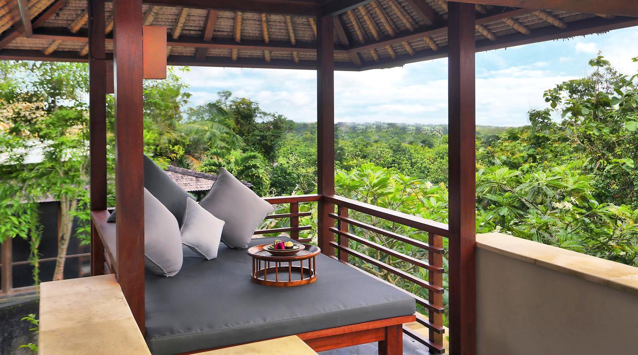 The Longhouse, Jimbaran - Bali Hotell Exteriör bild