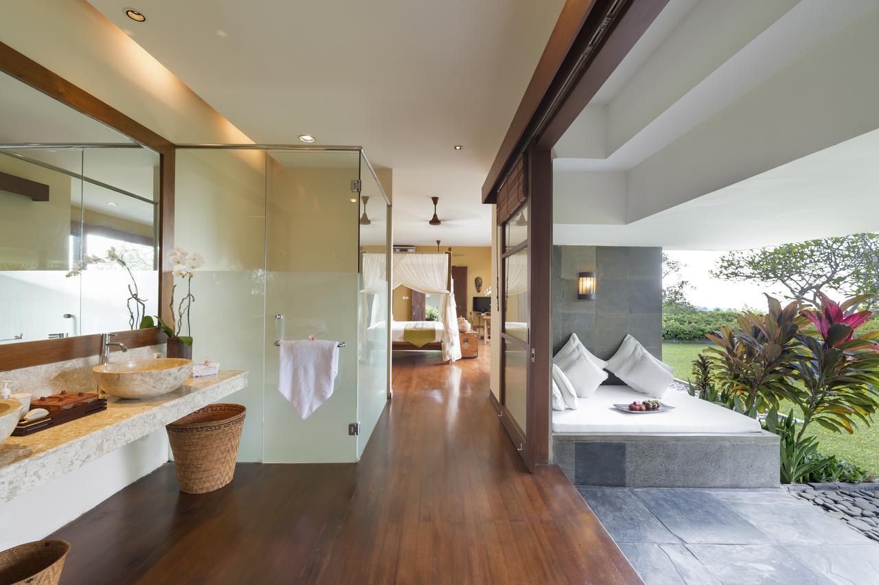 The Longhouse, Jimbaran - Bali Hotell Exteriör bild